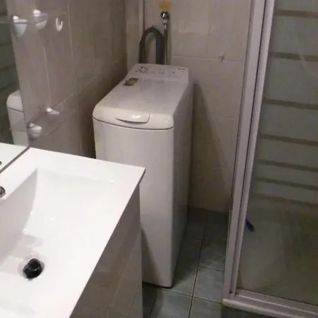 Studio For 2 People